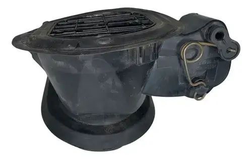 Alojamiento Tapa Combustible Ford Fiesta Kinetic 2010-17 Mex