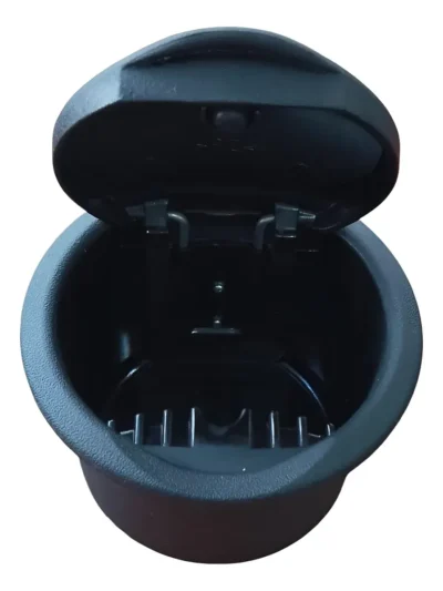 Cenicero Ford Focus 2 2008-2013
